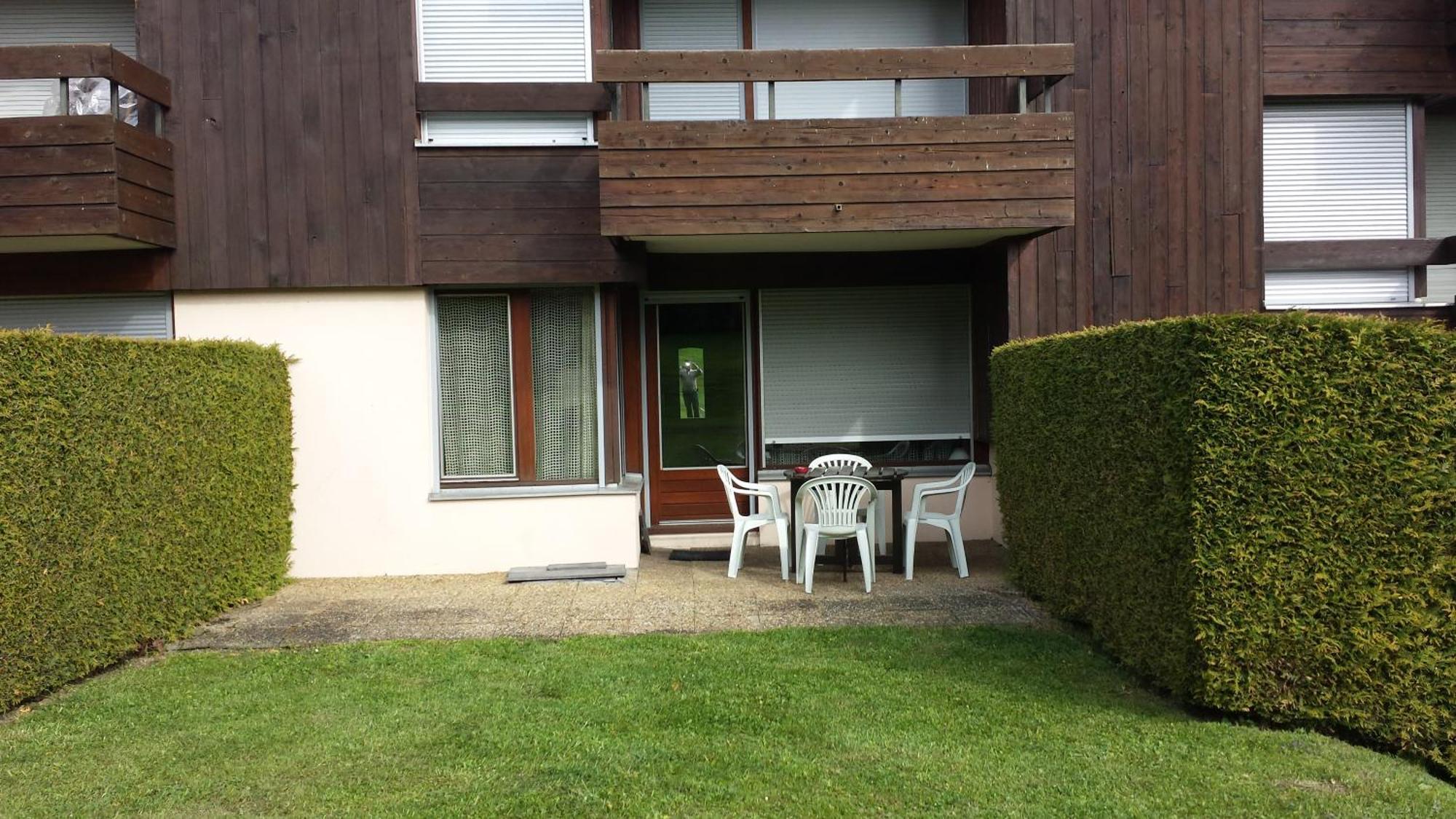 En Rez De Jardin Clos Face Au Mont Blanc Apartment